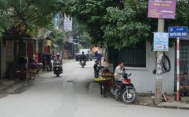 BÁN NHÀ MẶT PHỐ NGUYỄN ĐÌNH HOÀN, MẶT TIỀN 15M, DT 410M2, GIÁ 80 TỶ.
